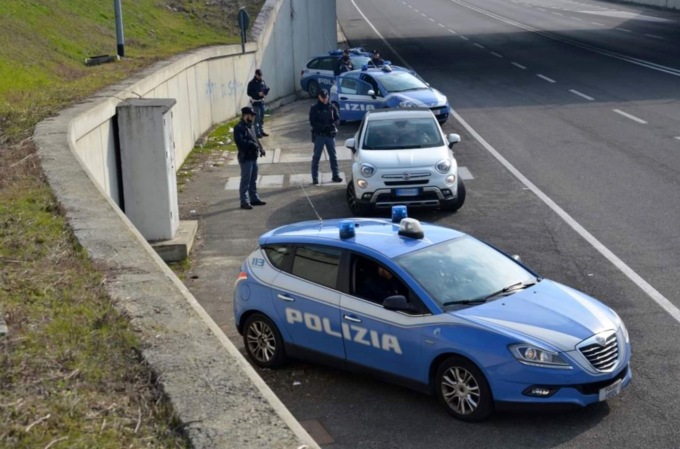 Controlli nel quartiere Cristo: una sanzione per ubriachezza e un indagato per possesso di un coltello