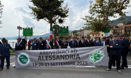 Alpini: passaggio di testimone da Omegna ad Alessandria