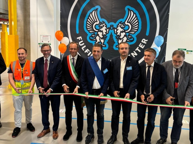 Assunzioni per 700 persone nel nuovo centro logistico Amazon di Alessandria