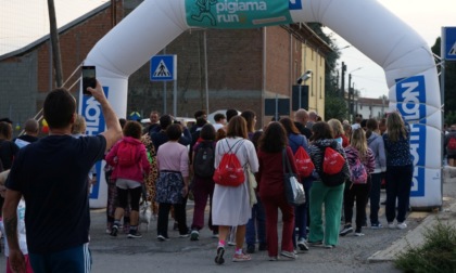 Oltre 500 iscritti alla prima Pigiama Run a Borgoratto: raccolti oltre 7400 euro per la Lilt