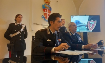 Alessandria: tentano la "truffa del corriere" e poi rapinano un distributore