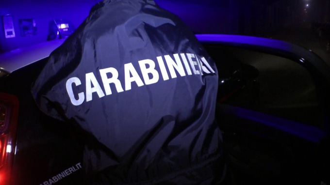I Carabinieri sequestrano la sede del movimento “Avanguardia Torino”
