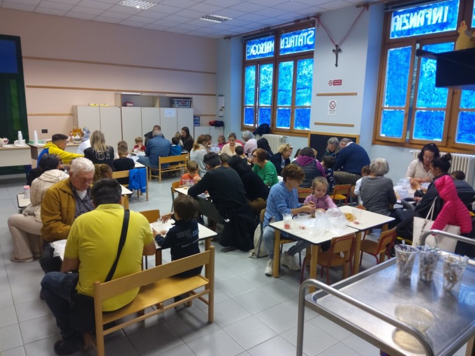 Festa dei nonni: una mattinata speciale alla scuola dell’infanzia di Mandrogne