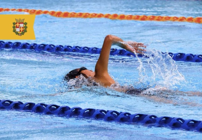 “Nuoto in cartella”: lezioni gratis in piscina a Casale Monferrato