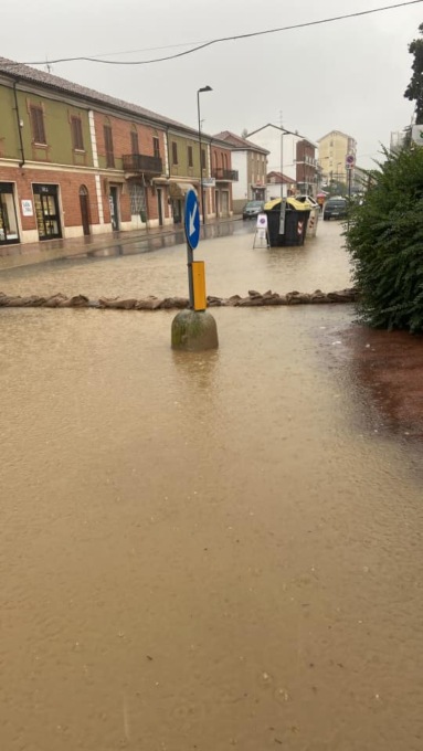 Maltempo: fuoriesce il Rio Lovassina, allagata la zona di Spinetta Marengo