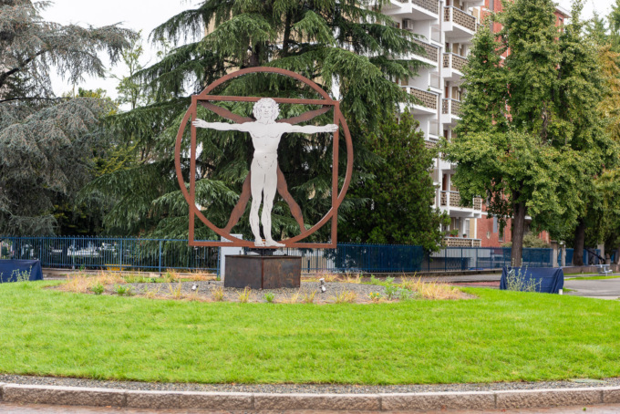 Inaugurata l’installazione di Mario Fallini sulla rotatoria di via Galimberti ad Alessandria