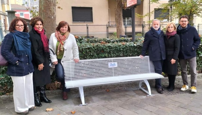 A Novi Ligure arriva la panchina amica dell’allattamento