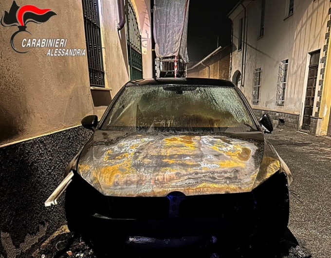 Arrestato dai Carabinieri l’autore dell’incendio intimidatorio di un’auto a Frugarolo