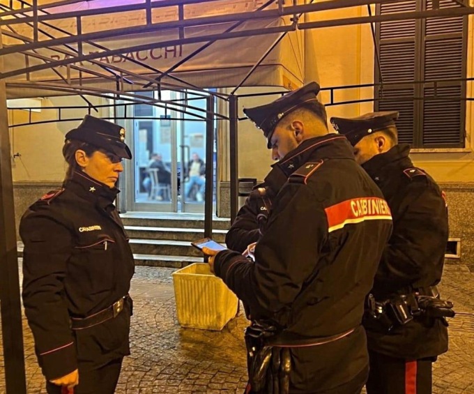 Novi Ligure, terza violazione del Daspo “Willy” in pochi giorni: denunciato 29enne