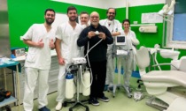 Buona sanità: aveva il terrore del dentista, curato 75enne con la sedazione cosciente