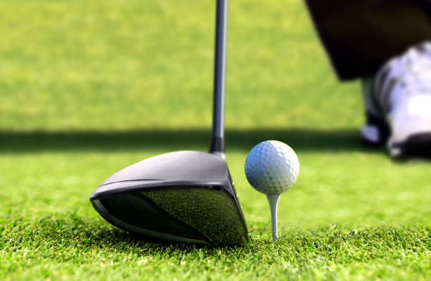 In mutua va a giocare a golf. Nei guai un tortonese