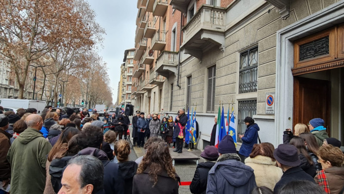 Posate sei nuove pietre d’inciampo a Torino. Le iniziative per il Giorno della Memoria
