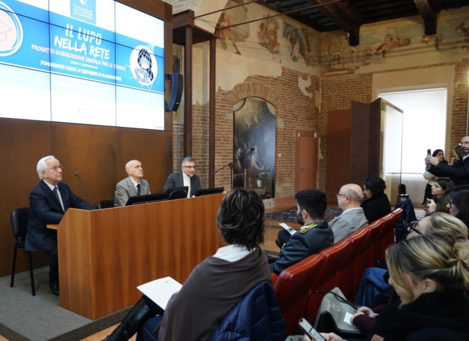 “Il lupo nella rete”: la Fondazione Cral lancia un progetto di educazione digitale per le scuole