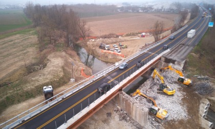 Tangenziale di Asti: completata la demolizione del viadotto sulla carreggiata in direzione Asti