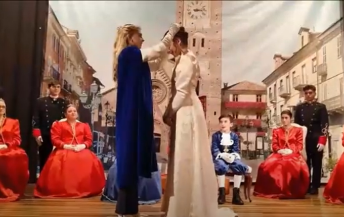 Incoronata a Chivasso la Bella Tolera dello storico Carnevale