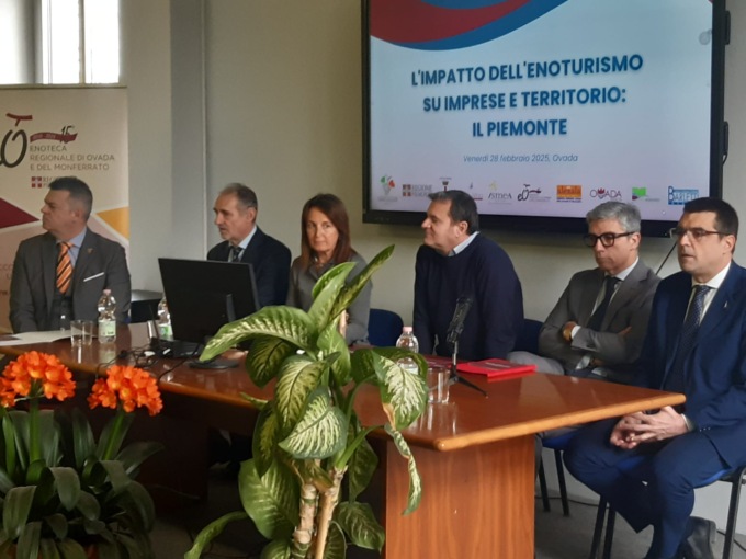 Esperti e studenti a confronto sull’enoturismo in Piemonte