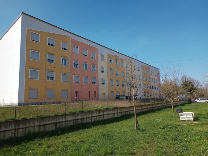 Un altro sfratto rinviato a Novi Ligure: madre e figlia rischiano la casa