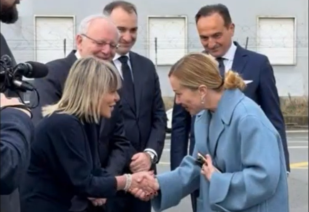 Meloni a Torino per le Special Olympics, visita l’industria aerospaziale Argotec