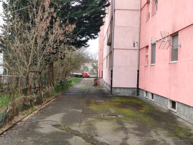 Ancora in pericolo di vita il bimbo caduto dal terzo piano ad Alessandria
