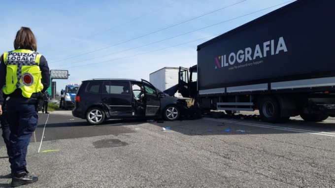 Incidente all’uscita di Alessandria Est: quattro feriti