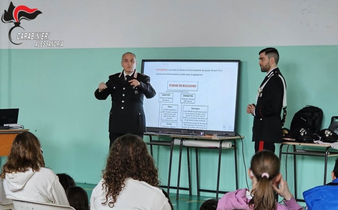 Cultura della legalità: i Carabinieri incontrano gli studenti di Cassano Spinola
