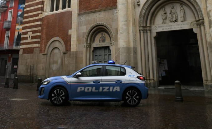 A Casale Monferrato nonostante il divieto rientrare in Italia: arrestato dalla Polizia