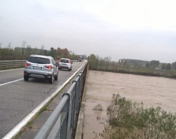Preoccupa il fiume Sesia a Casale Monferrato: si valuta evacuazione a Terranova