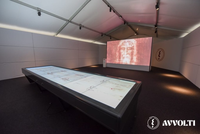 Aperta a Torino la “Tenda di Avvolti”, l’incontro in digitale con la Sacra Sindone