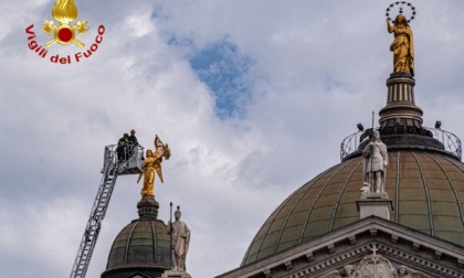 Inaugurazione Piazza Maria Ausiliatrice a Torino: l'omaggio dei Vigili del Fuoco