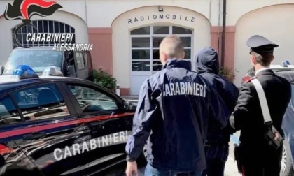 Minacce e violenze ai familiari per la droga: i Carabinieri lo arrestano di nuovo