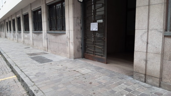 Scritte ingiuriose rivolte al Comune di Alessandria: rimosse da Amag Ambiente