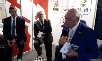 Il presidente del Gruppo Netweek Gianfranco Sciscione presenta il suo libro al Salone di Torino