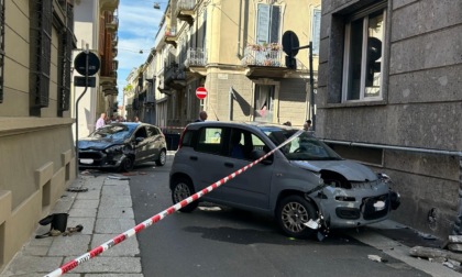 Alessandria: incidente tra due auto all'incrocio tra via Legnano e via Francesco d'Assisi