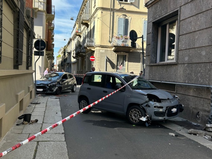Alessandria: incidente tra due auto all’incrocio tra via Legnano e via Francesco d’Assisi