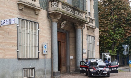 Carabinieri intervengono per sedare una lite familiare e vengono aggrediti: arrestato 56enne