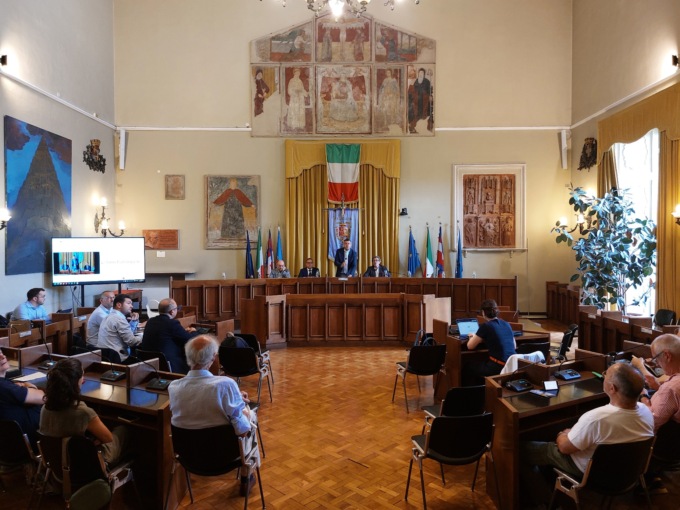 Alessandria, in Provincia incontro sulla rete pubblica in fibra ottica