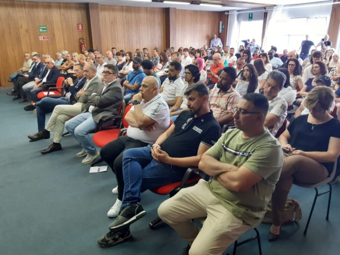 Cassa edile di Alessandria: consegnate borse di studio a sessantuno studenti meritevoli