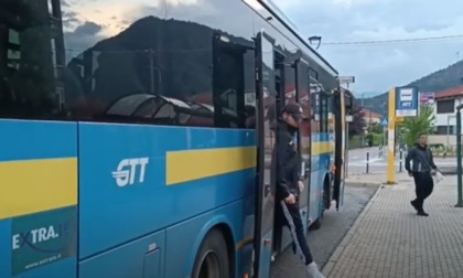 Piossasco, bus fantasma e ritardi infiniti sulla linea Torino-Pinerolo