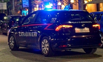 Rapina con un coltello dei ragazzi in centro: arrestato 16enne ad Alessandria