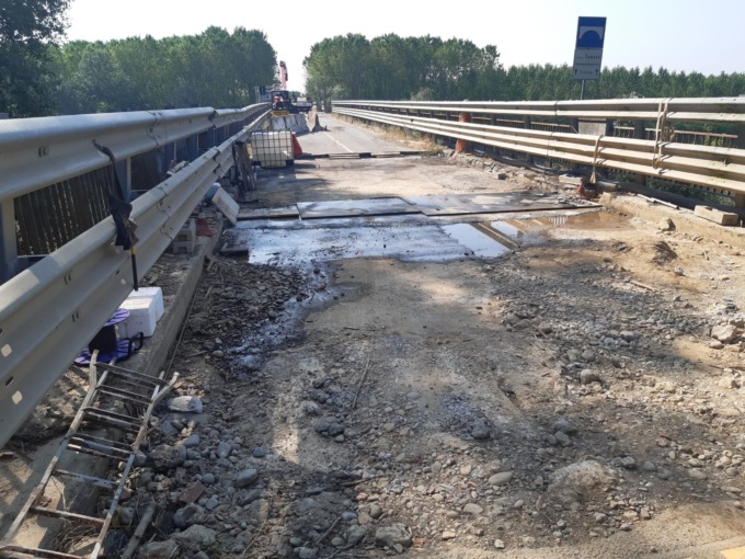 Sopralluogo al ponte di Bassignana: la riapertura slitta a settembre