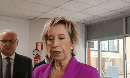 Sanità, sopralluogo di Letizia Moratti alle Molinette di Torino