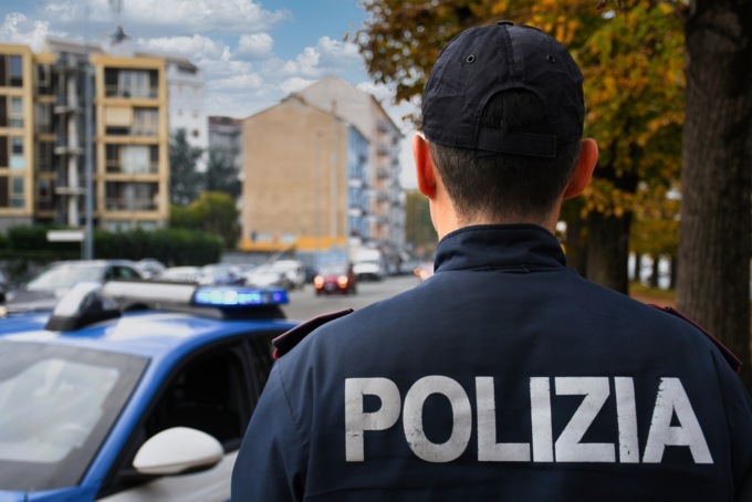 Alessandria: arrestato per maltrattamenti verso la moglie grazie ad un controllo stradale