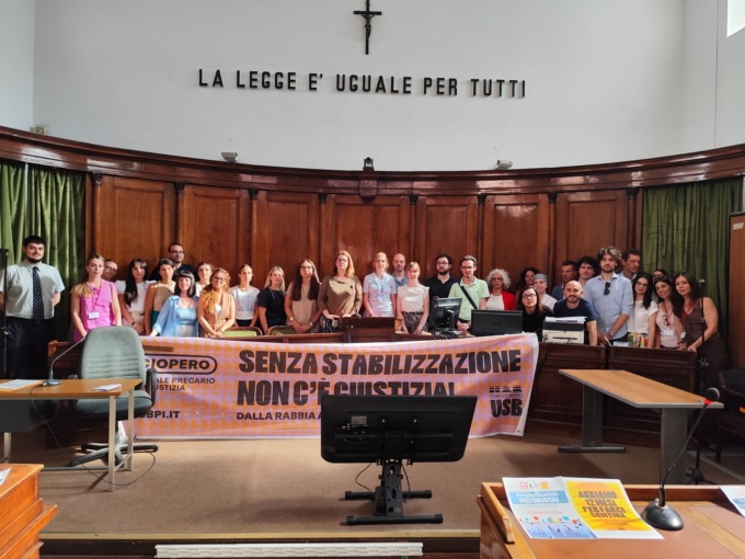 Protesta lavoratori del tribunale di Alessandria: “No ad una giustizia precaria”