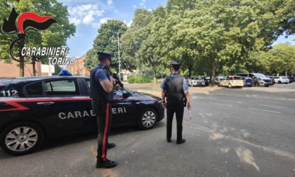 Spaccia droga in casa: arrestato 35enne dai Carabinieri di Venaria