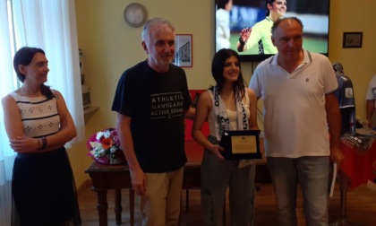 Il Grigi Club Ciccio Marescalco premia l'arbitra alessandrina Gaia Neri