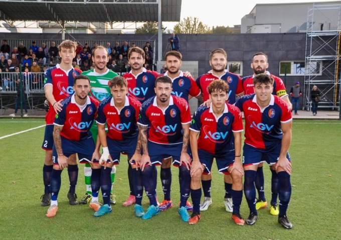 Calcio serie D: presentata la nuova Valenzana Mado. Trattative in corso per il futuro della FC