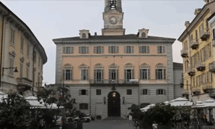 Coppie omogenitoriali: sentenza della Corte Costituzionale a favore delle due mamme di Ivrea
