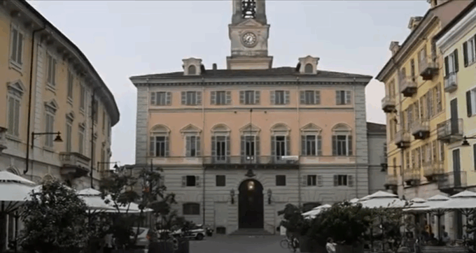 Coppie omogenitoriali: sentenza della Corte Costituzionale a favore delle due mamme di Ivrea