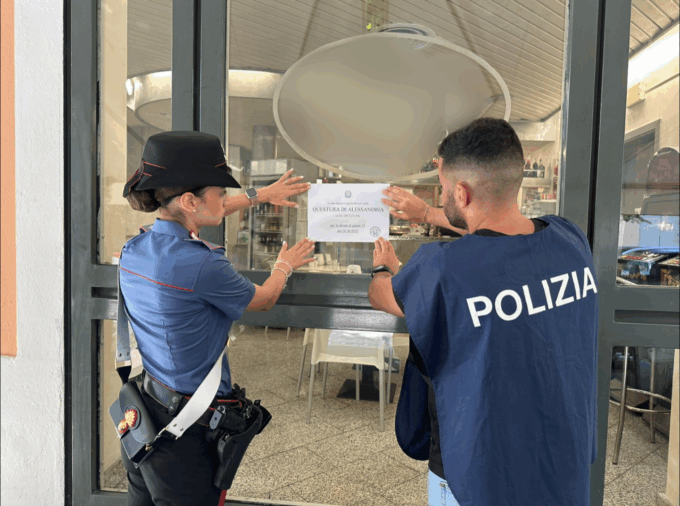 Risse, litigi e schiamazzi continui: chiuso per 15 giorni un bar di Tortona