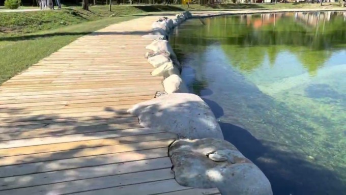 Bimba di 7 anni annegata un anno fa a Caraglio: sei persone indagate per omicidio colposo